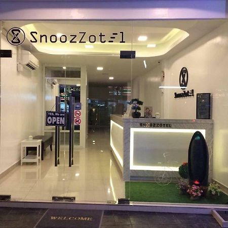 Snoozzotel Патая Екстериор снимка
